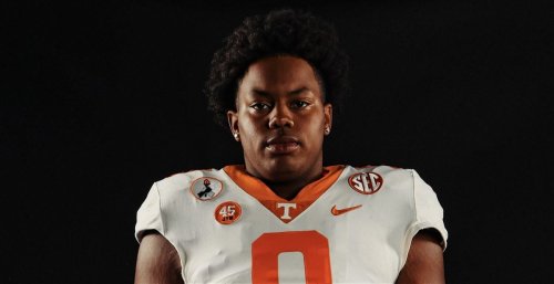 Top247 DL Ethan Utley commits to Vols, says Tennessee 'made too much sense'