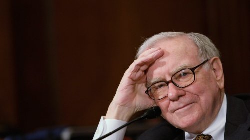 Warren Buffett Has 75% of Berkshire Hathaway in 5 Top ‘Strong Buy’ Dividend Stocks