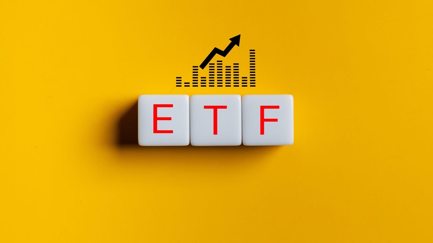 We Asked Claude AI Where Ripple (XRP) Goes If ETF Inflows Hit $5 Billion
