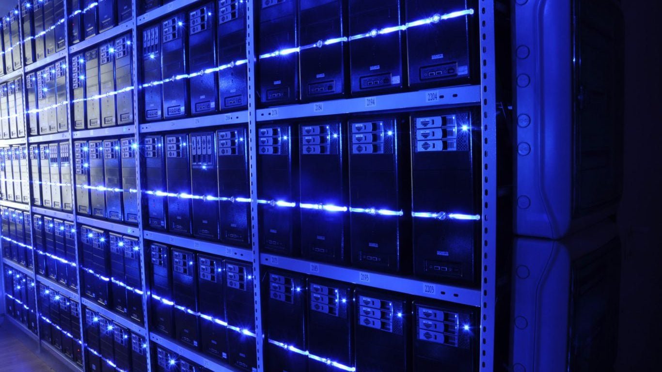 IREN Drops 9% After Friday Rip: NVIDIA AI Cloud Excitement Cools as Profit-Taking Hits