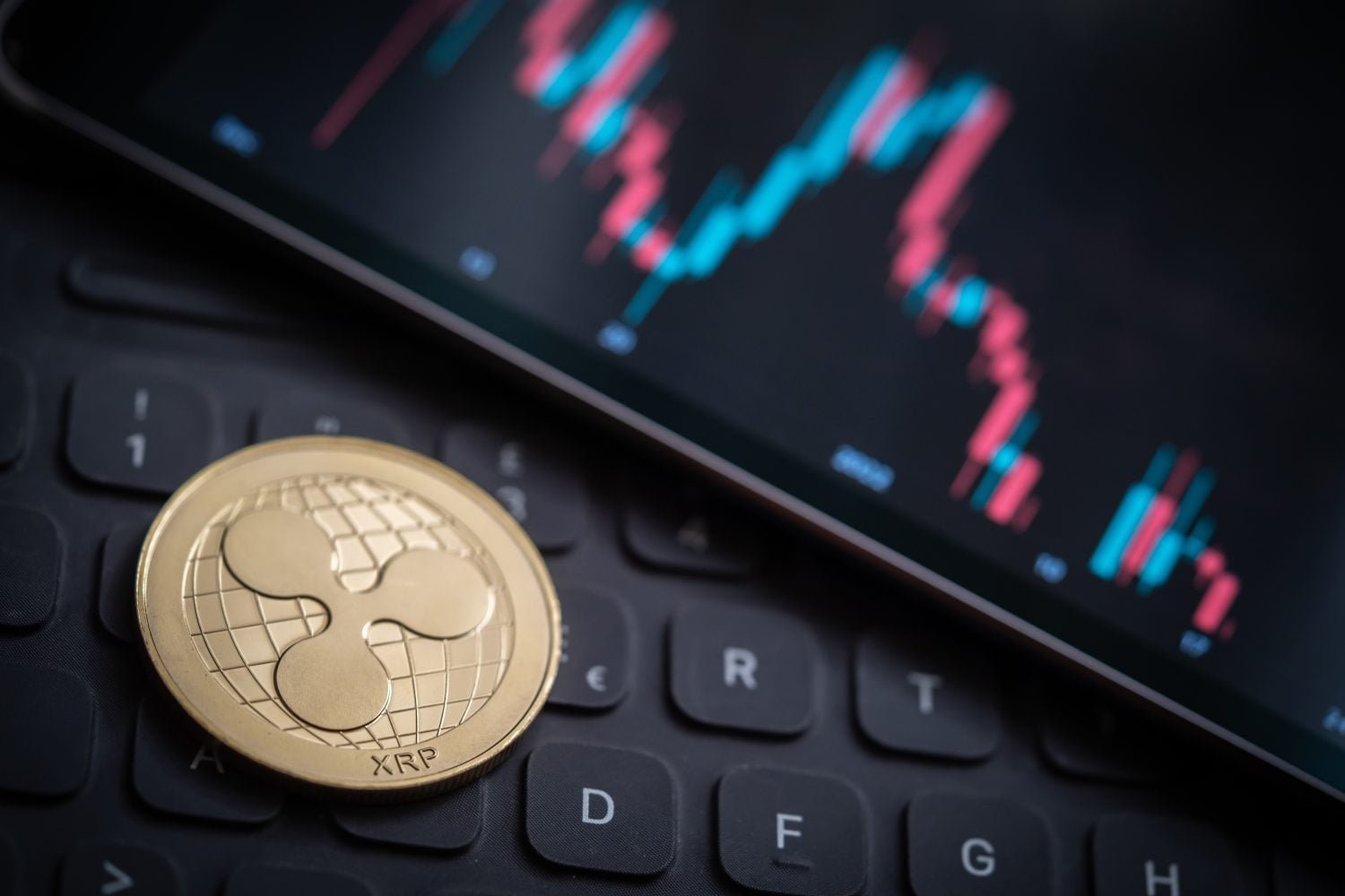 XRP Price: XRP’s Bollinger Bands Just Hit the Same Level That Triggered a 63% Rally to $3.65—Is It Happening Again?