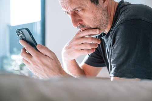 Bad News for XRP and Bitcoin Investors. Retail Investors are Fleeing Crypto.