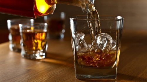 9 Irish Whiskey Brands to Avoid