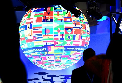 Climate talks resume online as pressure to act grows