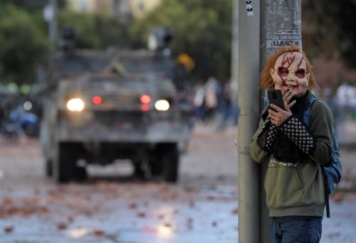 Colombia deploys police, soldiers for fresh demos