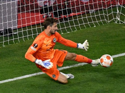 Elfmeter-Wahnsinn in Sevilla! Eintracht Frankfurt gewinnt Europa-League-Finale vom Punkt