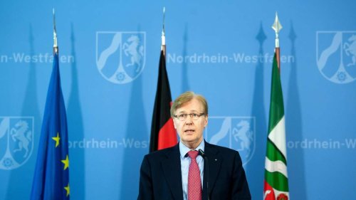 NRW-Justizminister Biesenbach: „Müssen über 2G-Regel am Arbeitsplatz nachdenken“