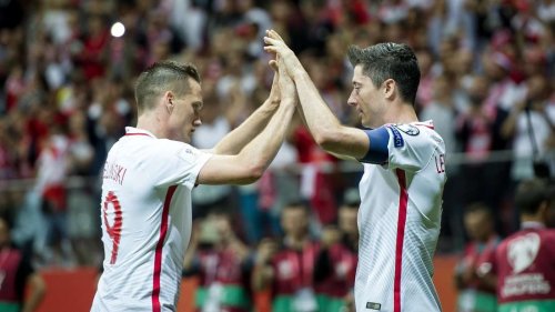 Ausstiegsklausel 100 Millionen Euro: FC Bayern angeblich an Lewandowski-Landsmann dran
