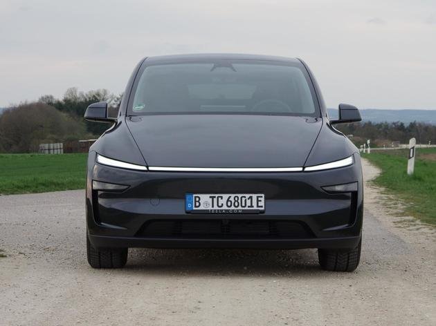 Unterwegs im Tesla Model Y Juniper: So schlägt sich das Elektro-SUV im Alltag