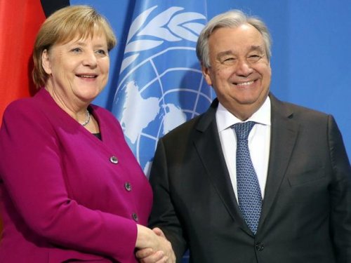 Lukratives Jobangebot per Brief publik geworden - Merkel reagiert direkt und trifft Entscheidung