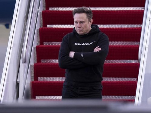 Musk-Effekt und Modellwechsel: Drastischer Gewinneinbruch bei Tesla