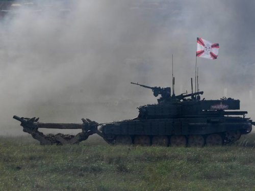 Russland erleidet peinliche Verluste: Super-Panzer wird von eigenen Minen vernichtet