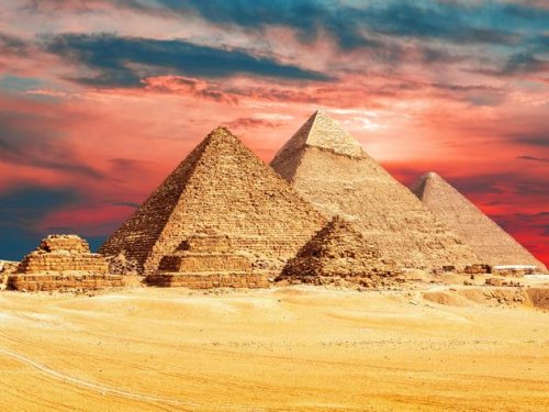 Als in Ägypten die Pyramiden von Gizeh gebaut wurden, lebten in Europa noch Mammuts