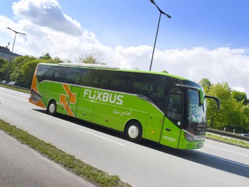 „Das ist wie ein Unfall“: Reise im Flixbus wird für Fahrgast zur Nervenprobe