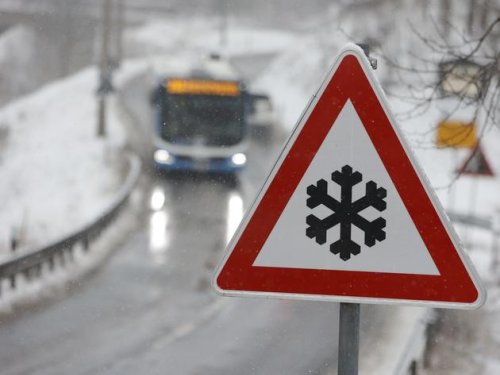 Wetter-Warnung für NRW: Schneeregen und „erhebliche Glättegefahr“