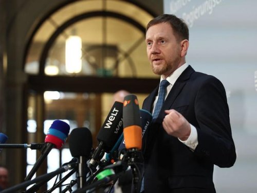 „Russland unter Putin ist eine Gefahr“: Kretschmer setzt dann ein deutliches „aber“ hinterher
