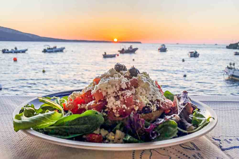Santorini Food Guide – The Best Santorini Restaurants for Food Travelers