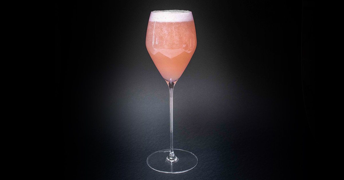 Bellini - The Peachiest Italian Cocktail