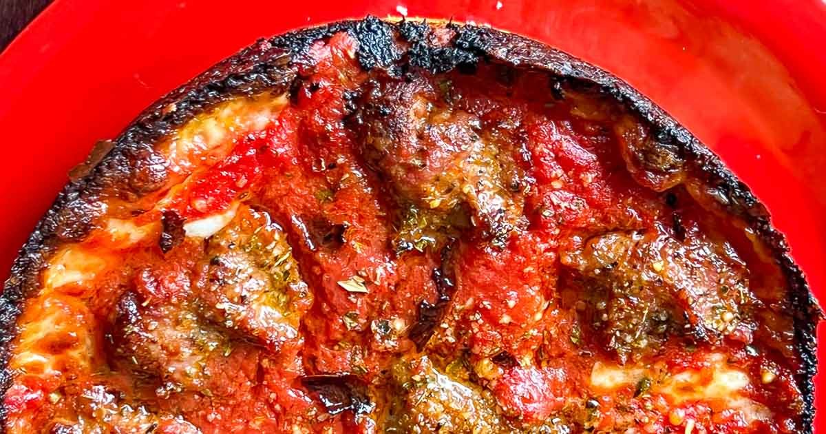 Beyond Stuffed: The 5 Styles of Chicago Pizza￼