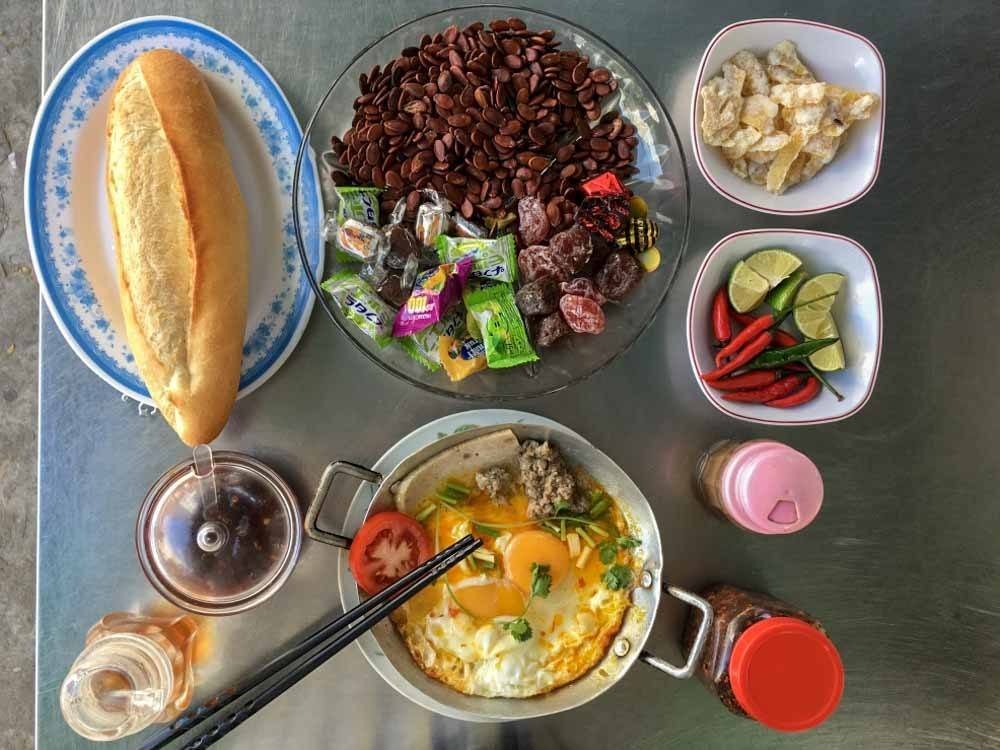 Where to Eat in Da Nang Vietnam – The Best Da Nang Restaurants, Cafes and Bars