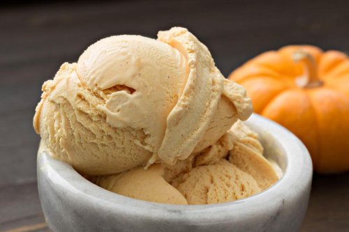 5-Ingredient Pumpkin Spice Ice Cream Recipe Is Pumpkin Pie In a Scoop
