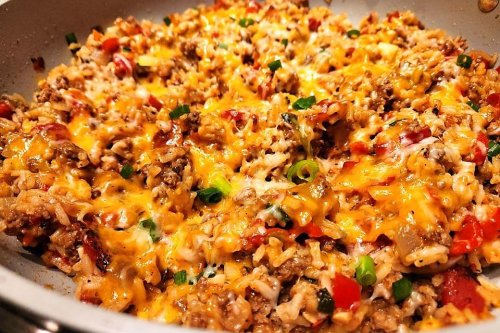 Can't-Stop-Eating-It Stuffed Pepper Casserole Recipe: This Ground Beef Casserole Is Good | Casseroles | 30Seconds Food