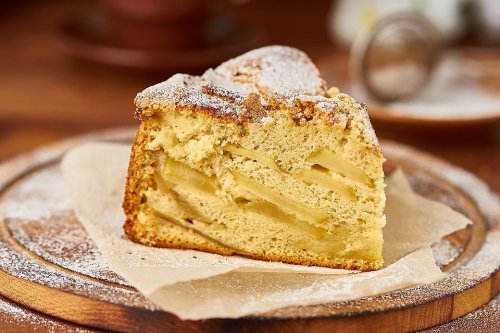 Easy Irish Apple Cake Recipe: This Moist Apple Cake Recipe Has the Luck of the Irish