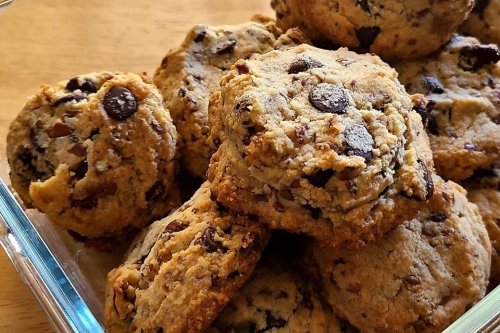 Healthier Chocolate Chip Cookie Recipe With Less Sugar, More Fiber & Added Nutrition