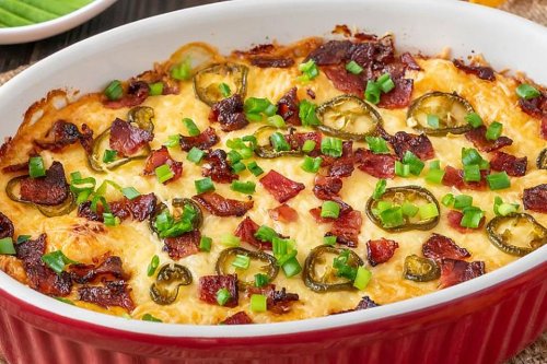 Cheesy Jalapeno Popper Dip Recipe With Bacon Is How to Chip & Dip | Appetizers | 30Seconds Food