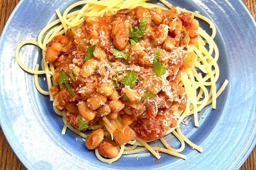 Rich Vegetable Bolognese Recipe (No One Will Miss the Meat)
