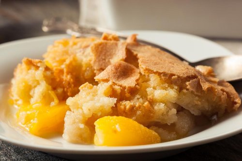 Grandma's 6-Ingredient Peach Cobbler Recipe Is Old-Fashioned Goodness