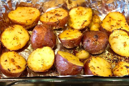 Crispy & Creamy Roasted Greek Potatoes Recipe With Garlic, Lemon & Oregano