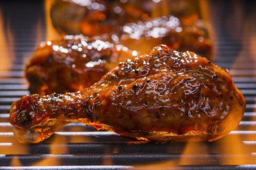 Easy Nashville Hot Grilled (or Baked) Chicken Recipe Fires Up Dinner | Poultry | 30Seconds Food