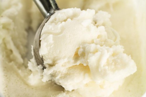 1-Minute Blender Vanilla Ice Cream Recipe Has Just 4 Ingredients