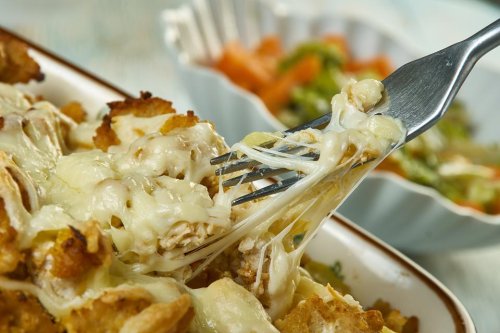 This Creamy Tater Tot Casserole Recipe With Beef & Cheese Is an Easy Minnesota "Hotdish"