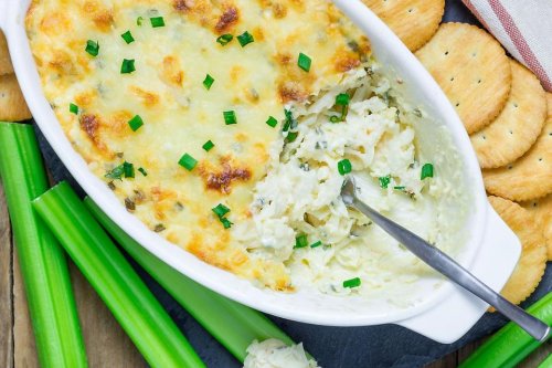Creamy Crab Dip Recipe Is the Perfect Warm & Cheesy Crab Dip Appetizer