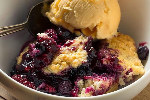3-Ingredient Blueberry Cobbler Recipe Should Be Eaten Year-Round
