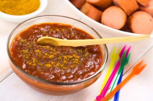 5-Minute Curry Ketchup Recipe: This Oktoberfest Curry Ketchup Recipe May Be Your New Favorite Sauce | Sauces/Condiments | 30Seconds Food