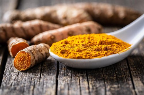 The Health Benefits of Turmeric: Why & How to Add Turmeric Into Your Nutrition Plan