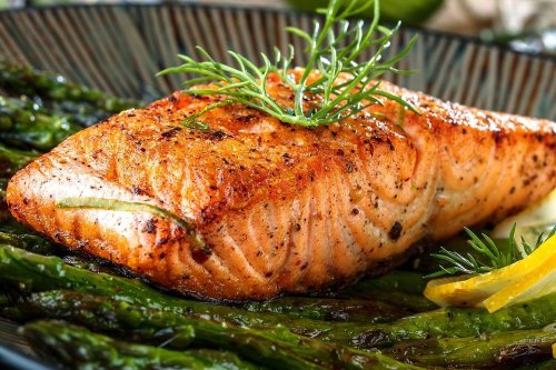 Marinated Salmon Recipe Soaks Up Flavor & Cooks In 10 Minutes