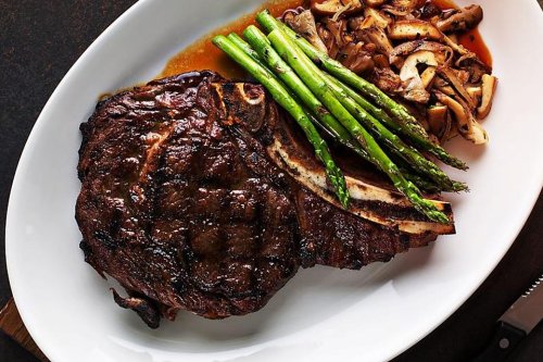 Copycat Texas Restaurant Steak Rub Recipe Will Be a Father's Day Grand Slam