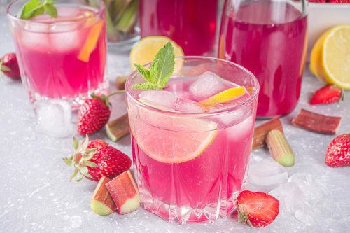Refreshing Rhubarb Cocktail Recipe: This Easy Rhubarb Lemon Cocktail Recipe Is Pretty in Pink | Cocktails | 30Seconds Food
