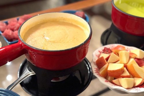 Creamy Swiss Cheese Fondue Recipe Is Easier Than You May Think (20 Minutes, 7 Ingredients)