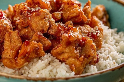 20-Minute Sticky Chicken Stir-fry Recipe Is a Winner Dinner