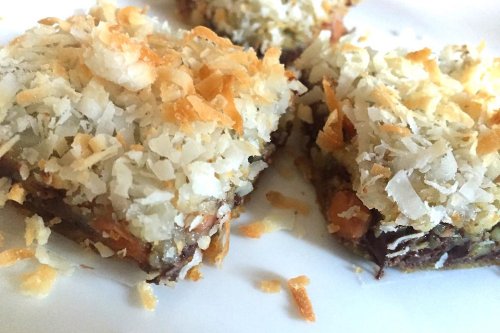 Best 7-Layer Bar Cookie Recipe: An Amazing Cookie Dessert Recipe That Requires No Mixing (Zilch!) | Cookies | 30Seconds Food