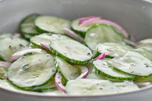 10-Minute Creamy Amish Cucumber Salad Recipe Is Simple Goodness