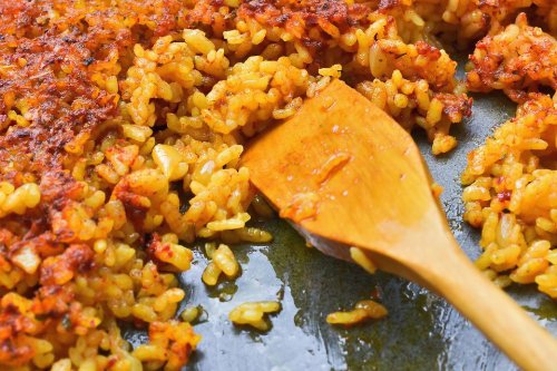 Quick & Easy Paprika & Turmeric Rice Recipe Has a Crispy Ending | Grains | 30Seconds Food