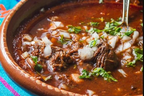Mind-Blowing Birria Recipe: The Beef Birria Recipe Everyone Is Talking About | Slow Cooker | 30Seconds Food