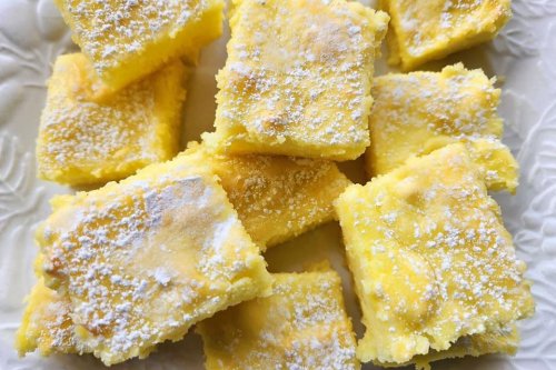 Magic 2-Ingredient Lemon Bars Recipe: An Amazingly Delicious Lemon Dessert