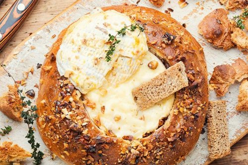 Easy Baked Camembert Cheese Recipe In a Sourdough Bread Bowl | Appetizers | 30Seconds Food